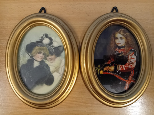 Vintage style oval photo - 2,
