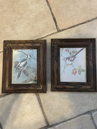 Vintage small wooden art - small,