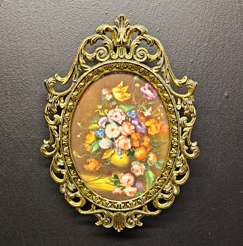 Ornate metal vintage oval - metal,