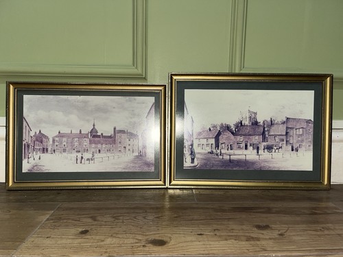 Pair gold gilt photo - of,
