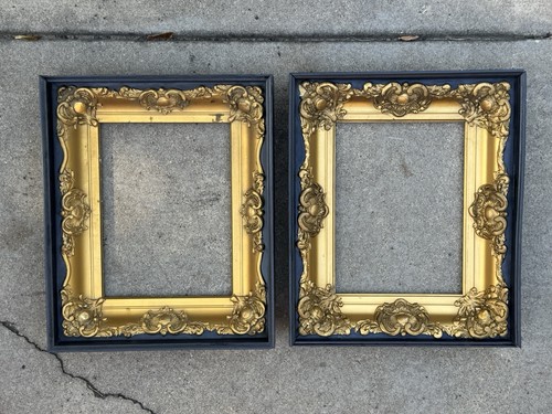 Pair odd victorian - odd, baroque