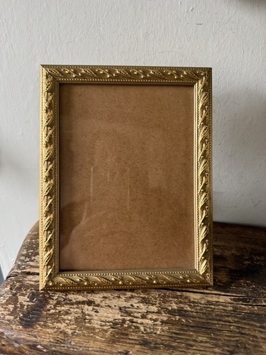 Vintage gold ornate attractive - vintage,